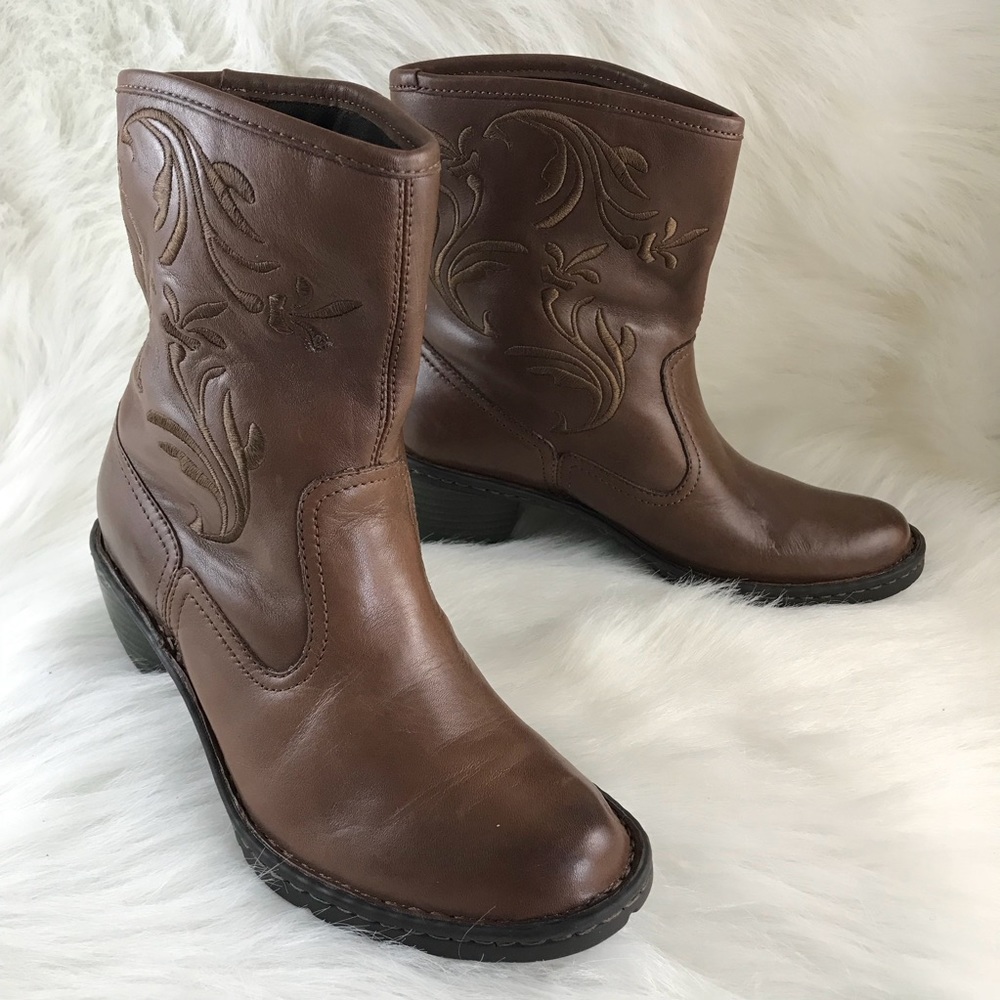 Eastland Brown Cowboy Ankle Boots Womens Size 6 E2